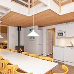 Grand Home,