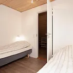 Grand Home, *