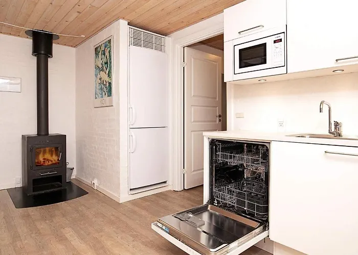 Grand Home, Prázdninový dům *