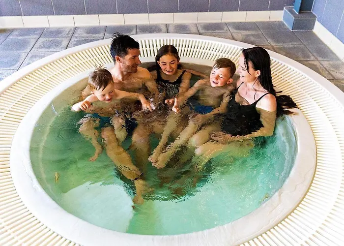 Grand Home, Ferienhaus *